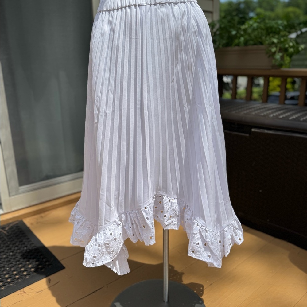 Boston Proper NWT White Pleated Eyelet Boho Midi Skirt Handkerchief Hem Size XS - Picture 2 of 16